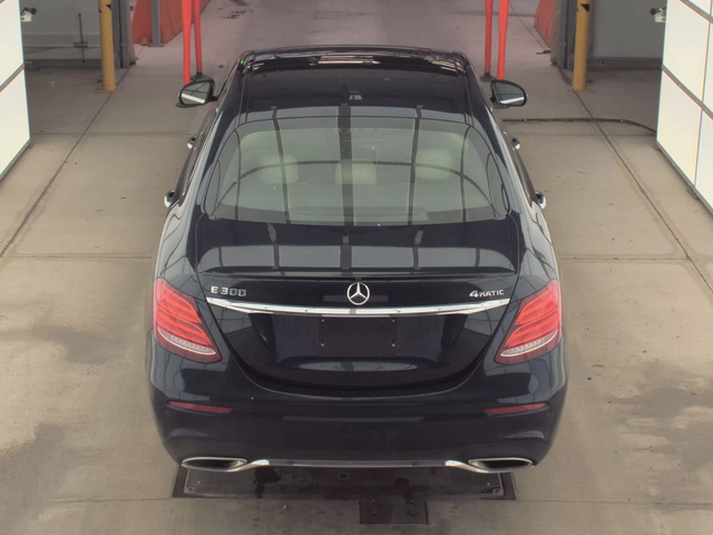 Mercedes-Benz E 300 AMG* PACK* 4MATIC* BURMESTER* МЪРТВА* ТОЧКА* МАСАЖ - автомобили, коли, обяви за нови и употребявани 7