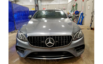 mercedes-benz-e-300 - 1