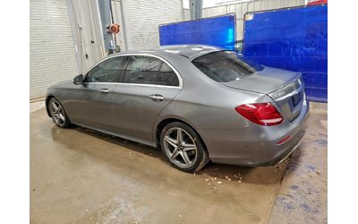 mercedes-benz-e-300 - 3