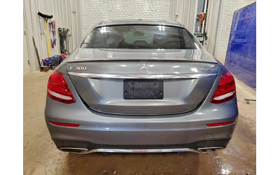 mercedes-benz-e-300 - 4