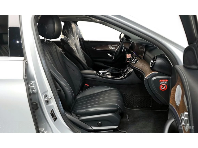 Mercedes-Benz E 300 DIGITAL* BURMESTER* 360 CAM* HEAD-UP* SUNROOF* - автомобили, коли, обяви за нови и употребявани 5