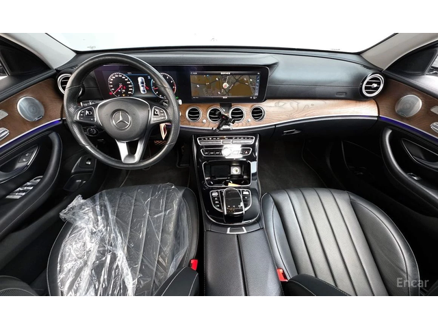 Mercedes-Benz E 300 DIGITAL* BURMESTER* 360 CAM* HEAD-UP* SUNROOF* - автомобили, коли, обяви за нови и употребявани 6