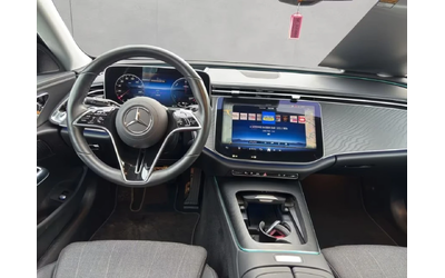 mercedes-benz-e-300 - 5