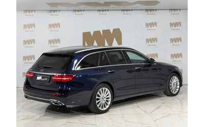 mercedes-benz-e-300 - 1