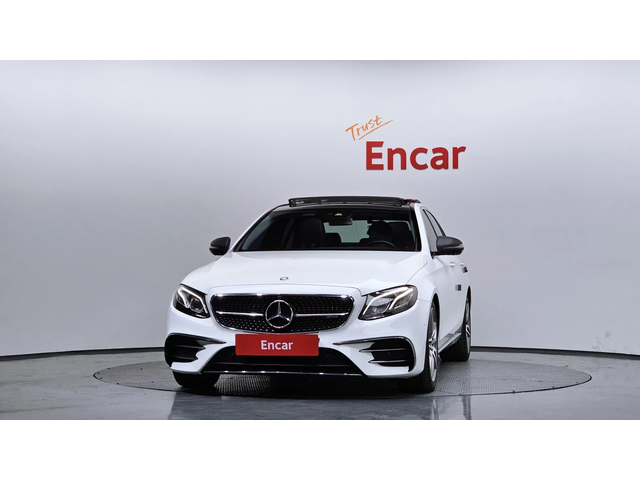 Mercedes-Benz E 300 AVANGARD* AMG PK* ОБДУХ* АМБИЕНТ* 2 КЛЮЧА* КРАЙНА - автомобили, коли, обяви за нови и употребявани 1