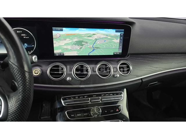 Mercedes-Benz E 300 2017* DIGITAL* HEAD-UP* AMBIENT* 9G* PANO* КРАЙНА - автомобили, коли, обяви за нови и употребявани 9
