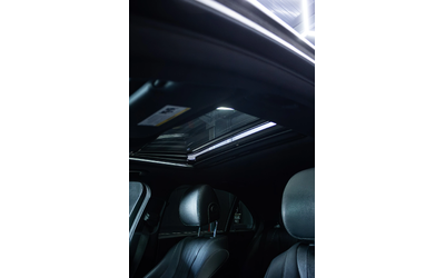Mercedes-Benz E 300 * НАЛИЧНА В СОФИЯ * - автомобили, коли, обяви за нови и употребявани 9