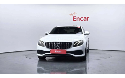 mercedes-benz-e-300 - 1