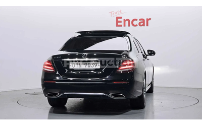 mercedes-benz-e-300 - 3