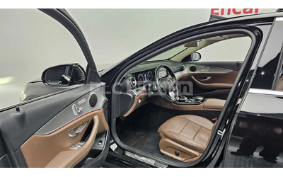 mercedes-benz-e-300 - 5