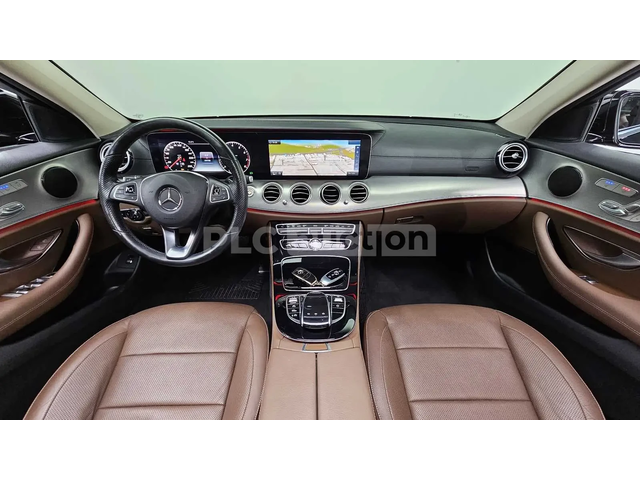 Mercedes-Benz E 300 | ПОДГРЕВ | ОБДУХВАНЕ | ПАНОРАМА | - автомобили, коли, обяви за нови и употребявани 6