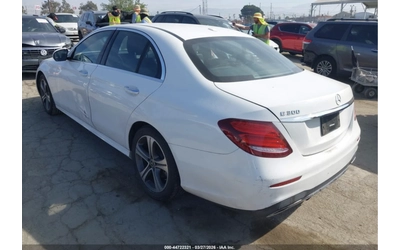 mercedes-benz-e-300 - 2
