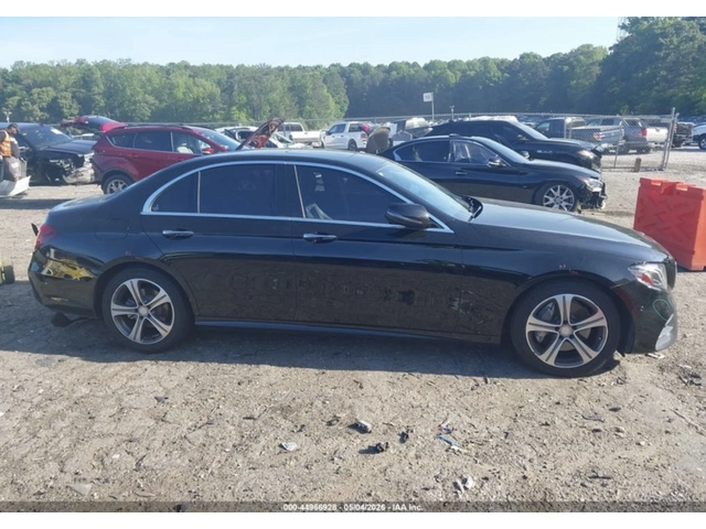 Mercedes-Benz E 300 АВТОКРЕДИТ* BURMASTER* ПОДГРЕВ* ОБДУХВАНЕ* - автомобили, коли, обяви за нови и употребявани 12