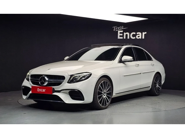 Mercedes-Benz W100 4MATIC* E63 AMG ОПТИКА* ОБДУХВАНЕ* WIDESCREEN* HUD - автомобили, коли, обяви за нови и употребявани 0