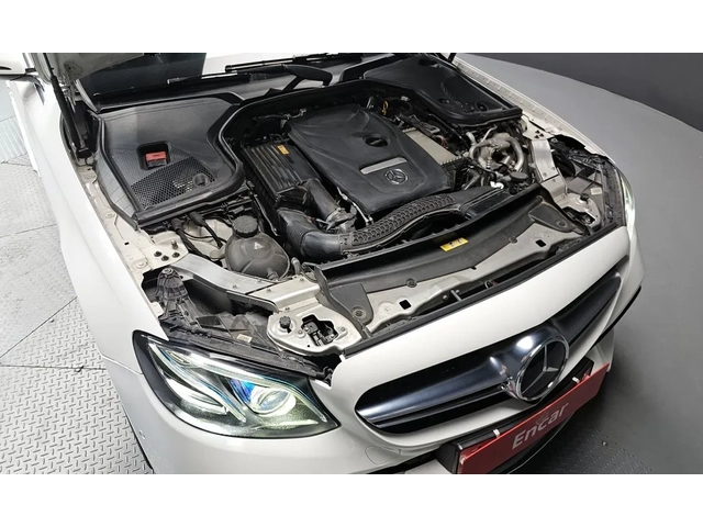 Mercedes-Benz E 300 4MATIC* E63 AMG ОПТИКА* ОБДУХВАНЕ* WIDESCREEN* HUD - автомобили, коли, обяви за нови и употребявани 15