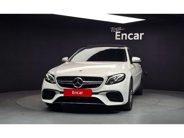 Mercedes-Benz E 300 4MATIC* E63 AMG ОПТИКА* ОБДУХВАНЕ* WIDESCREEN* HUD - автомобили, коли, обяви за нови и употребявани 1