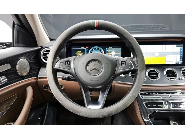 Mercedes-Benz E 300 4MATIC* E63 AMG ОПТИКА* ОБДУХВАНЕ* WIDESCREEN* HUD - автомобили, коли, обяви за нови и употребявани 4