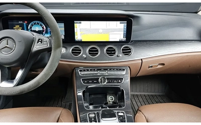 Mercedes-Benz E 300 4MATIC* E63 AMG ОПТИКА* ОБДУХВАНЕ* WIDESCREEN* HUD - автомобили, коли, обяви за нови и употребявани 6