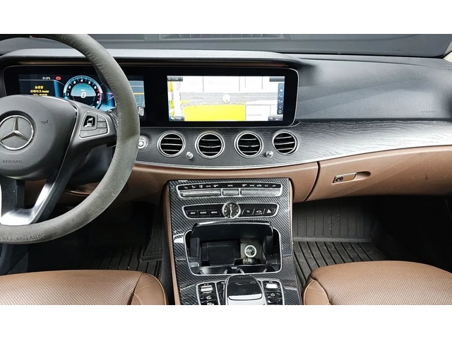 Mercedes-Benz E 300 4MATIC* E63 AMG ОПТИКА* ОБДУХВАНЕ* WIDESCREEN* HUD - автомобили, коли, обяви за нови и употребявани 6