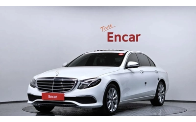 mercedes-benz-e-300 - 0