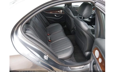 Mercedes-Benz E 300 4MATIC - автомобили, коли, обяви за нови и употребявани 7
