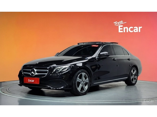 Mercedes-Benz E 300 ДИГИТАЛНО* ТАБЛО* ОБДУХВАНЕ* ПОДГРЕВ* ОБДУХВАНЕ* К - автомобили, коли, обяви за нови и употребявани 0