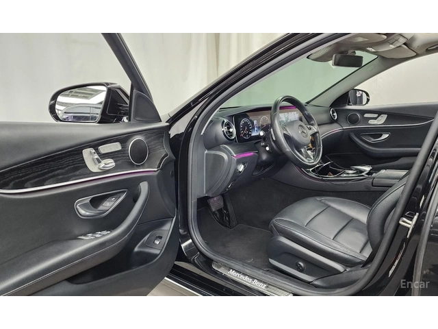 Mercedes-Benz E 300 ДИГИТАЛНО* ТАБЛО* ОБДУХВАНЕ* ПОДГРЕВ* ОБДУХВАНЕ* К - автомобили, коли, обяви за нови и употребявани 4
