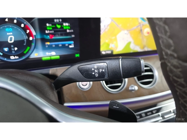 Mercedes-Benz E 300 4MATIC HYBRID* 360* BURMESTR* МАСАЖ* ДИСТРО* ОБДУХ - автомобили, коли, обяви за нови и употребявани 11