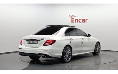 mercedes-benz-e-300 - 1