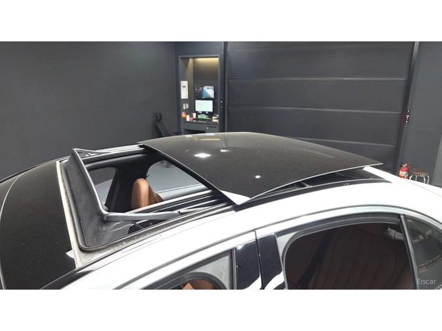 Mercedes-Benz E 300 AMG* 4MATIC* PREMIER SPECIAL* 360* HUD* PANO* FULL - автомобили, коли, обяви за нови и употребявани 15