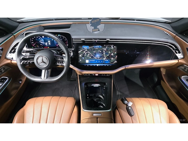 Mercedes-Benz E 300 AMG* 4MATIC* PREMIER SPECIAL* 360* HUD* PANO* FULL - автомобили, коли, обяви за нови и употребявани 5