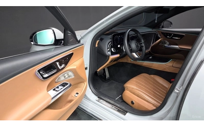 Mercedes-Benz E 300 AMG* 4MATIC* PREMIER SPECIAL* 360* HUD* PANO* FULL - автомобили, коли, обяви за нови и употребявани 7