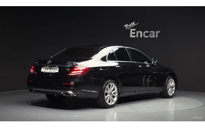mercedes-benz-e-300 - 1
