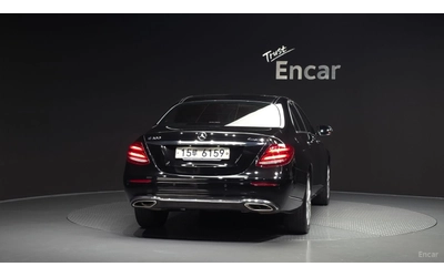 mercedes-benz-e-300 - 3