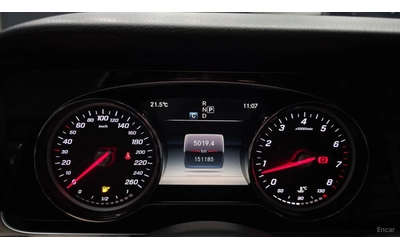 mercedes-benz-e-300 - 5