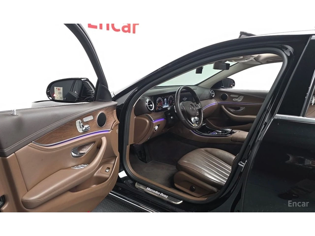 Mercedes-Benz E 300 ДИГИТАЛНО* ТАБЛО* ОБДУХВАНЕ* 360КАМЕРА* - автомобили, коли, обяви за нови и употребявани 4