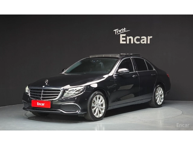 Mercedes-Benz E 300 ДИГИТАЛНО* ТАБЛО* ОБДУХВАНЕ* 360КАМЕРА* ХЕДЪП* - автомобили, коли, обяви за нови и употребявани 0