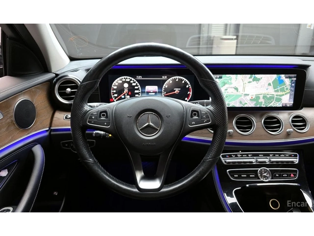 Mercedes-Benz E 300 ДИГИТАЛНО* ТАБЛО* ОБДУХВАНЕ* 360КАМЕРА* ХЕДЪП* - автомобили, коли, обяви за нови и употребявани 8