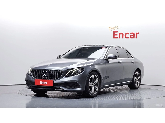 Mercedes-Benz E 300 Avangarde* КОЖА* НАВИ* ПАНО* КАМЕРА - автомобили, коли, обяви за нови и употребявани 0
