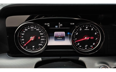 mercedes-benz-e-300 - 5