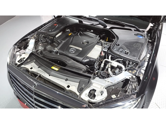 Mercedes-Benz E 300 4MATIC* 360* BURMESTER* DISTRO* ОБДУХ - автомобили, коли, обяви за нови и употребявани 16