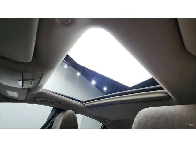 Mercedes-Benz E 300 4MATIC* 360* BURMESTER* DISTRONIC* ОБДУХ - автомобили, коли, обяви за нови и употребявани 11