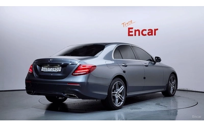 mercedes-benz-e-300 - 1