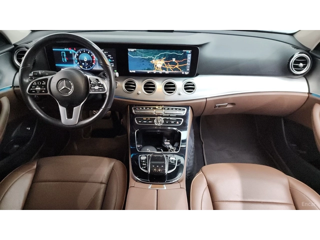 Mercedes-Benz E 300 4MATIC* 360* BURMESTER* DISTRONIC* ОБДУХ - автомобили, коли, обяви за нови и употребявани 3