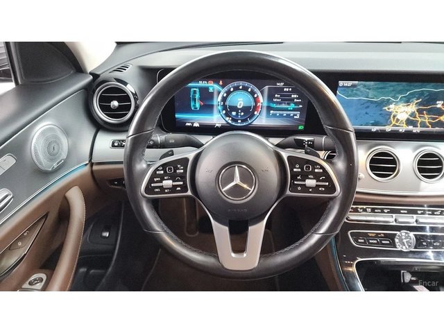 Mercedes-Benz E 300 4MATIC* 360* BURMESTER* DISTRONIC* ОБДУХ - автомобили, коли, обяви за нови и употребявани 7