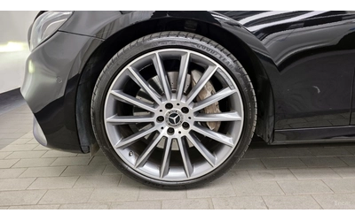 mercedes-benz-e-300 - 4