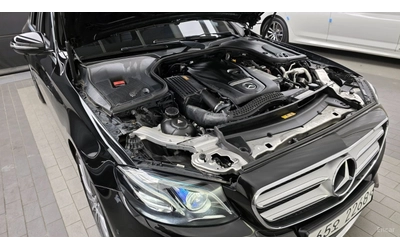 mercedes-benz-e-300 - 5