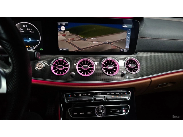 Mercedes-Benz E 300 4MATIC* AMG* 360* Подгрев* Обдухване* ПАНО - автомобили, коли, обяви за нови и употребявани 15