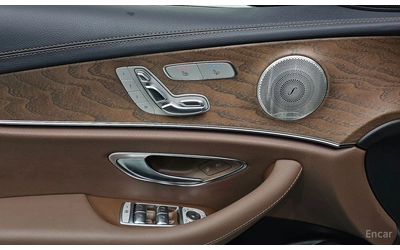 Mercedes-Benz E 300 EXCLUSIVE* HYBRID* 4MATIC* DIS* ОБДУХ* КРАЙНА ЦЕНА - автомобили, коли, обяви за нови и употребявани 7