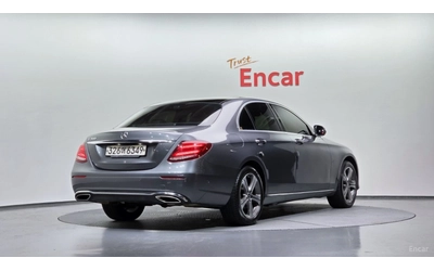 mercedes-benz-e-300 - 1